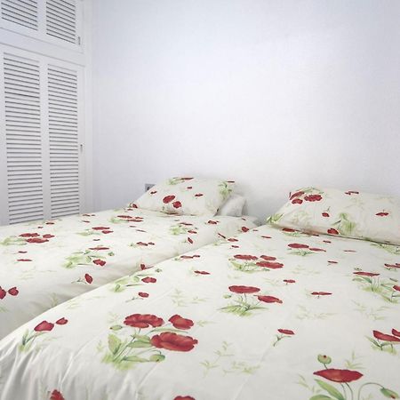 Modern Detached 4 Bed 3 Bath Villa With Private Pool Close To All Amenities Вилямартин Екстериор снимка
